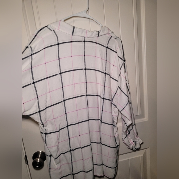 Vince camuto button down size 1X - Picture 5 of 7